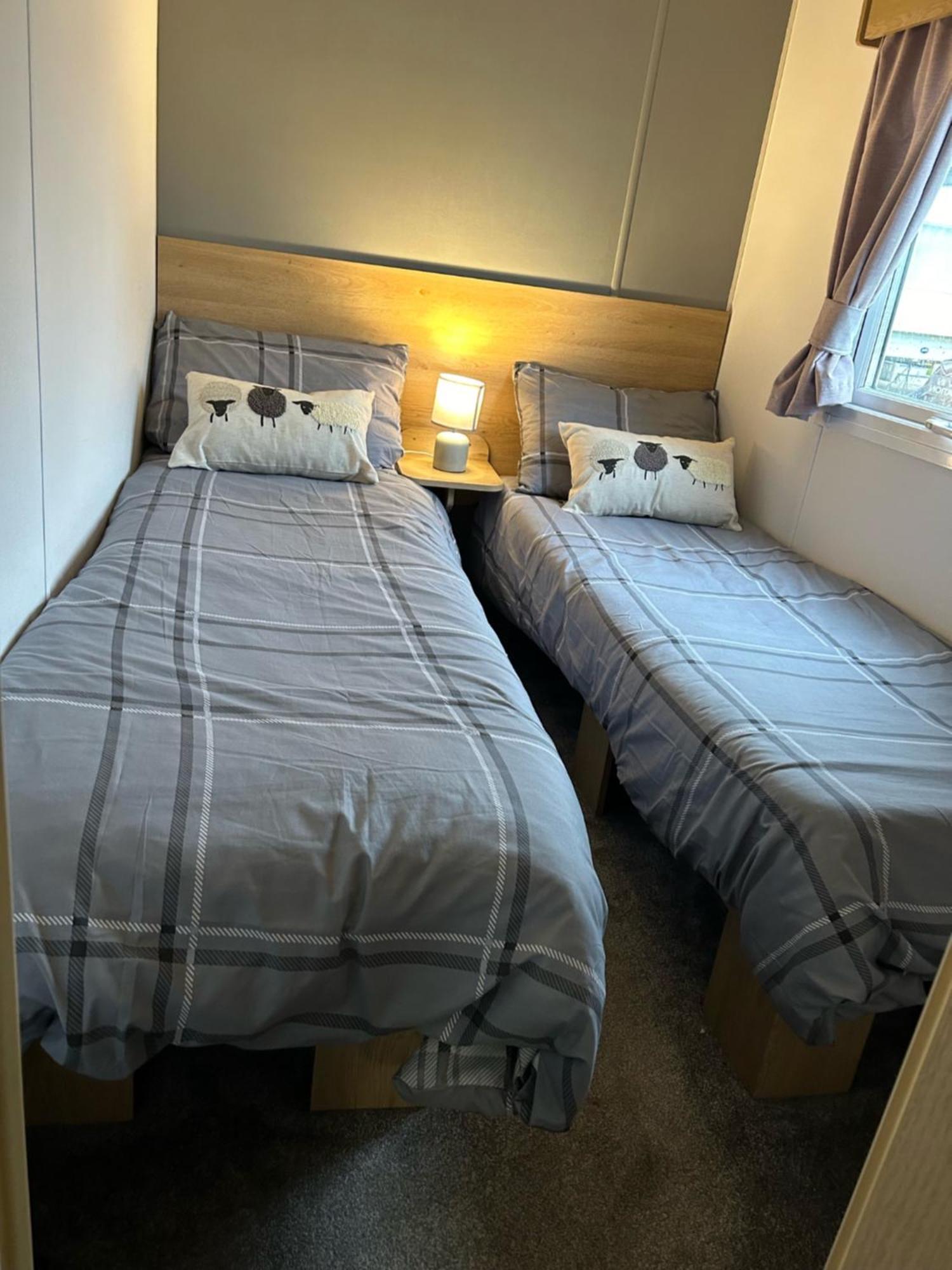 Beautiful 8 Birth Holiday Home - Tattershall Lakes Екстер'єр фото